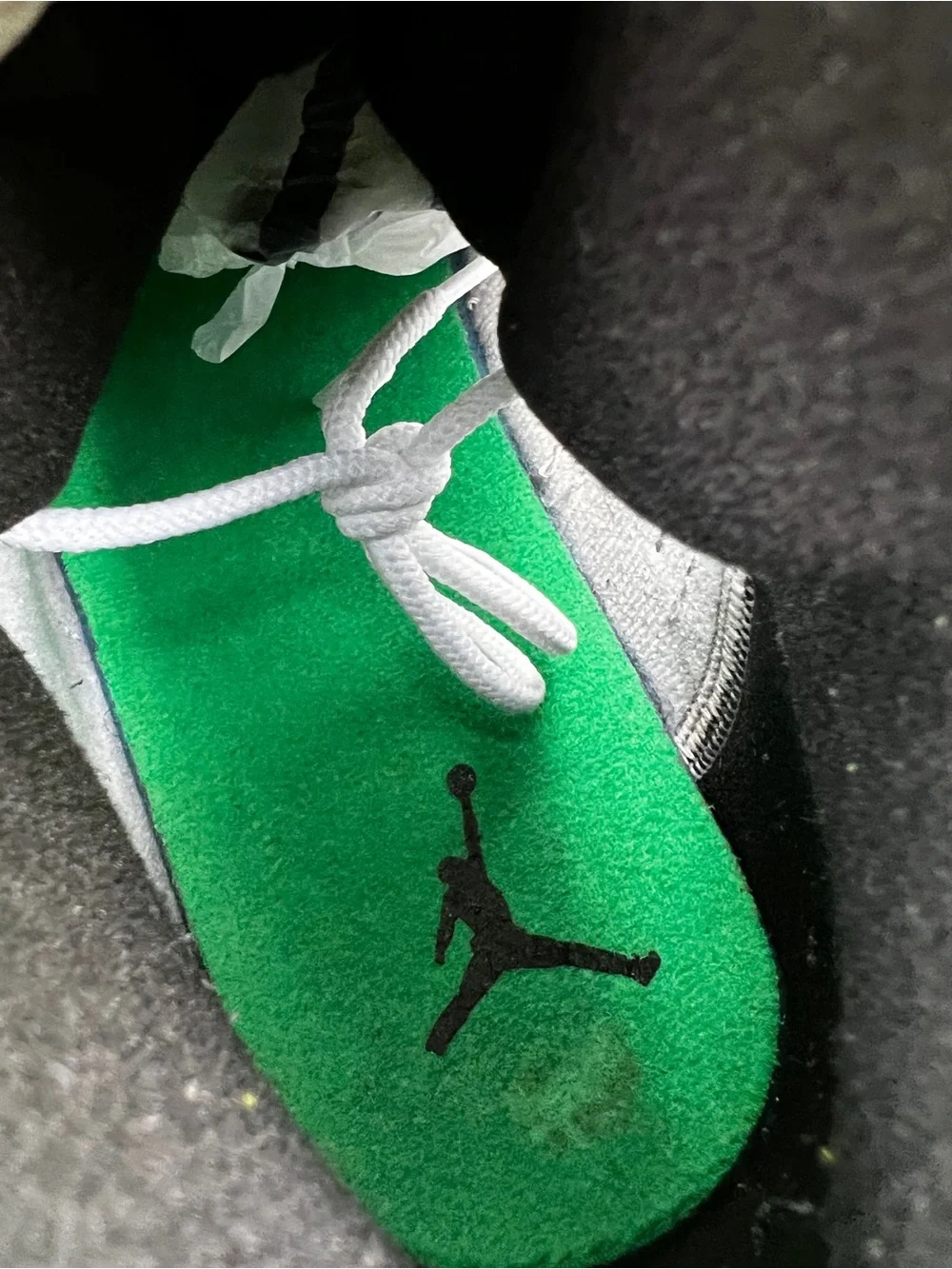 CLEAN Air Jordan 13 XII size 11 Mens Lucky Green shoes